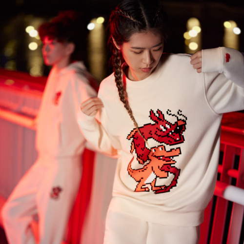 Dragon Print Unbrushed Fleece Sweatshirt